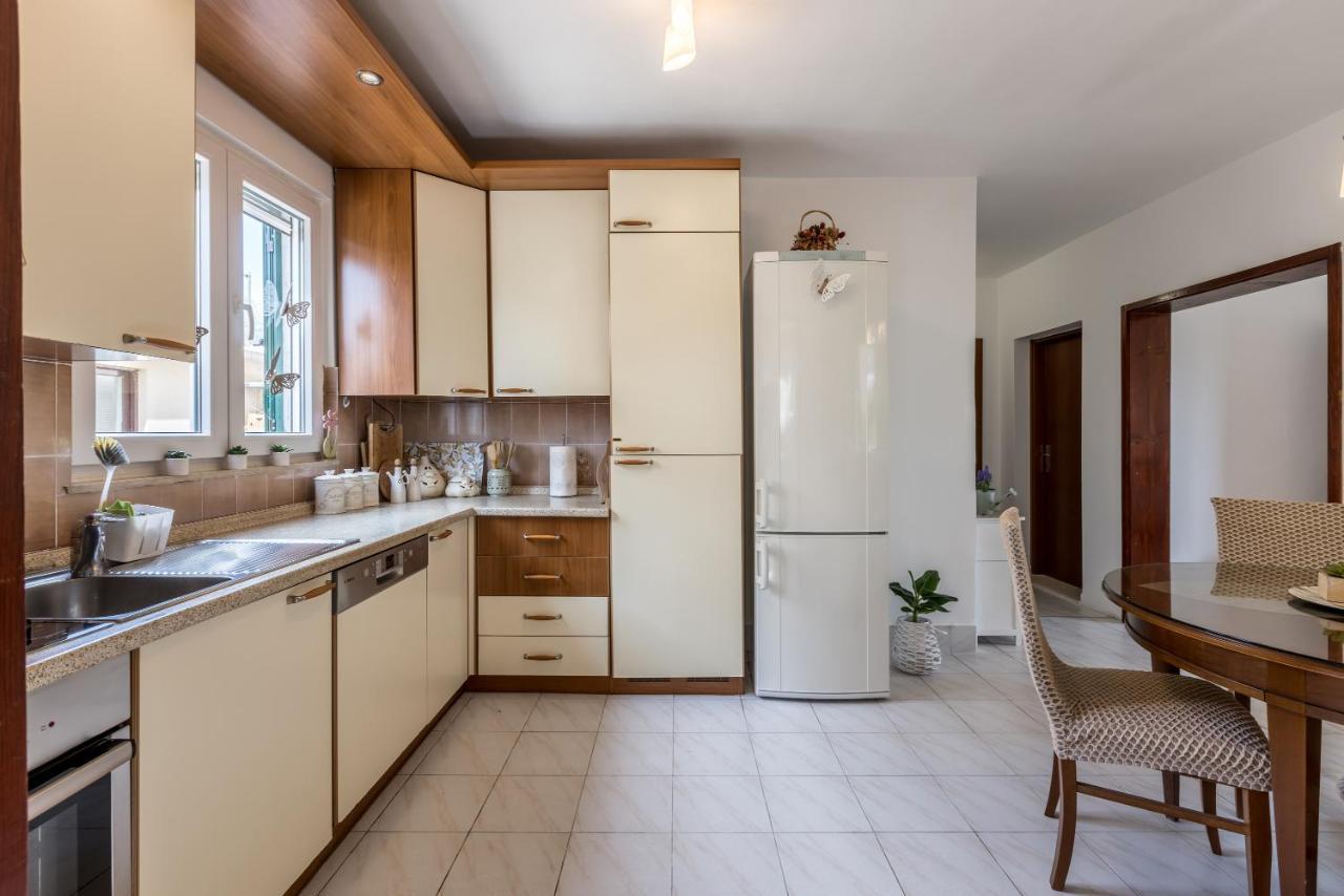 Citrus Accommodation Kaštela Екстериор снимка