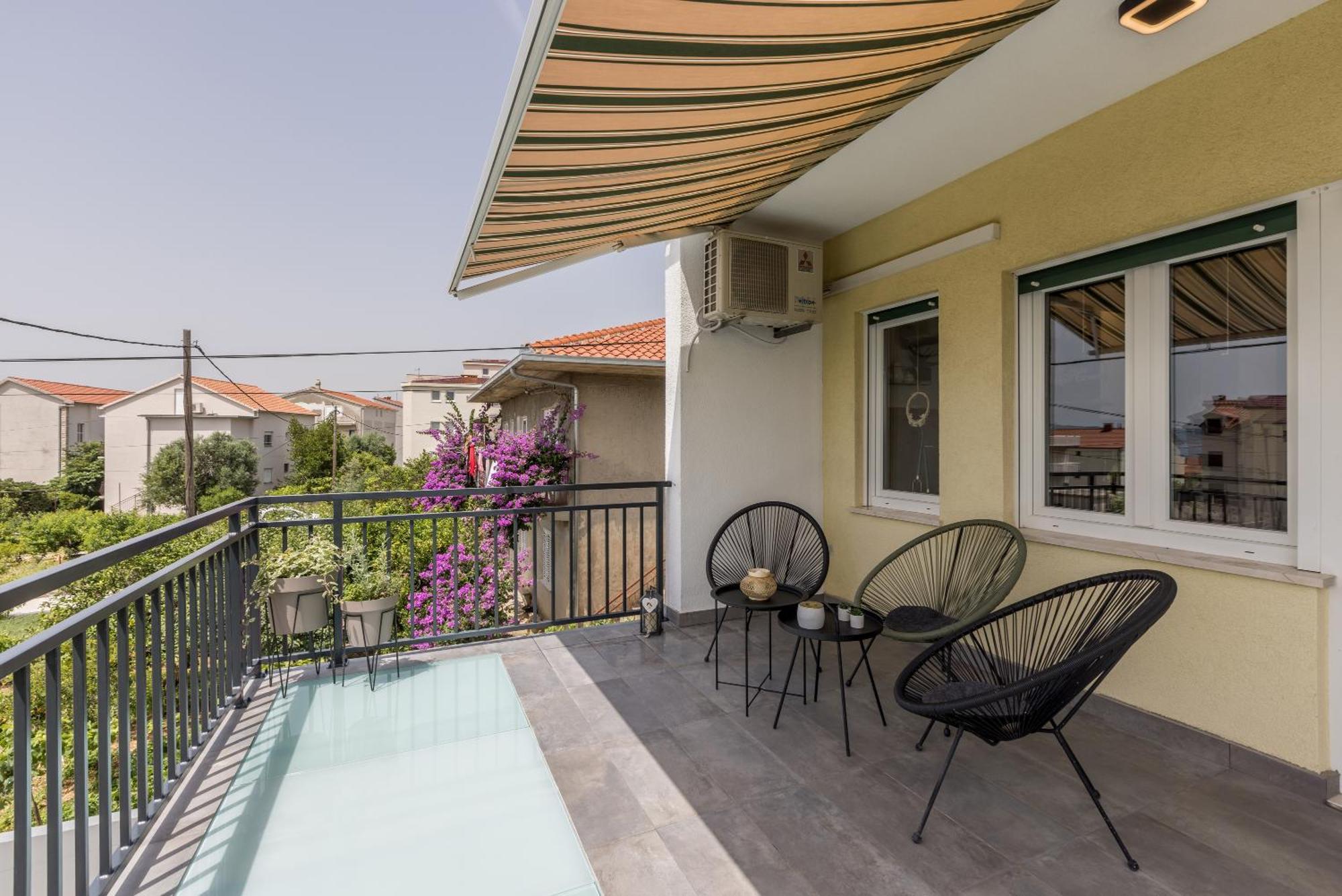 Citrus Accommodation Kaštela Екстериор снимка