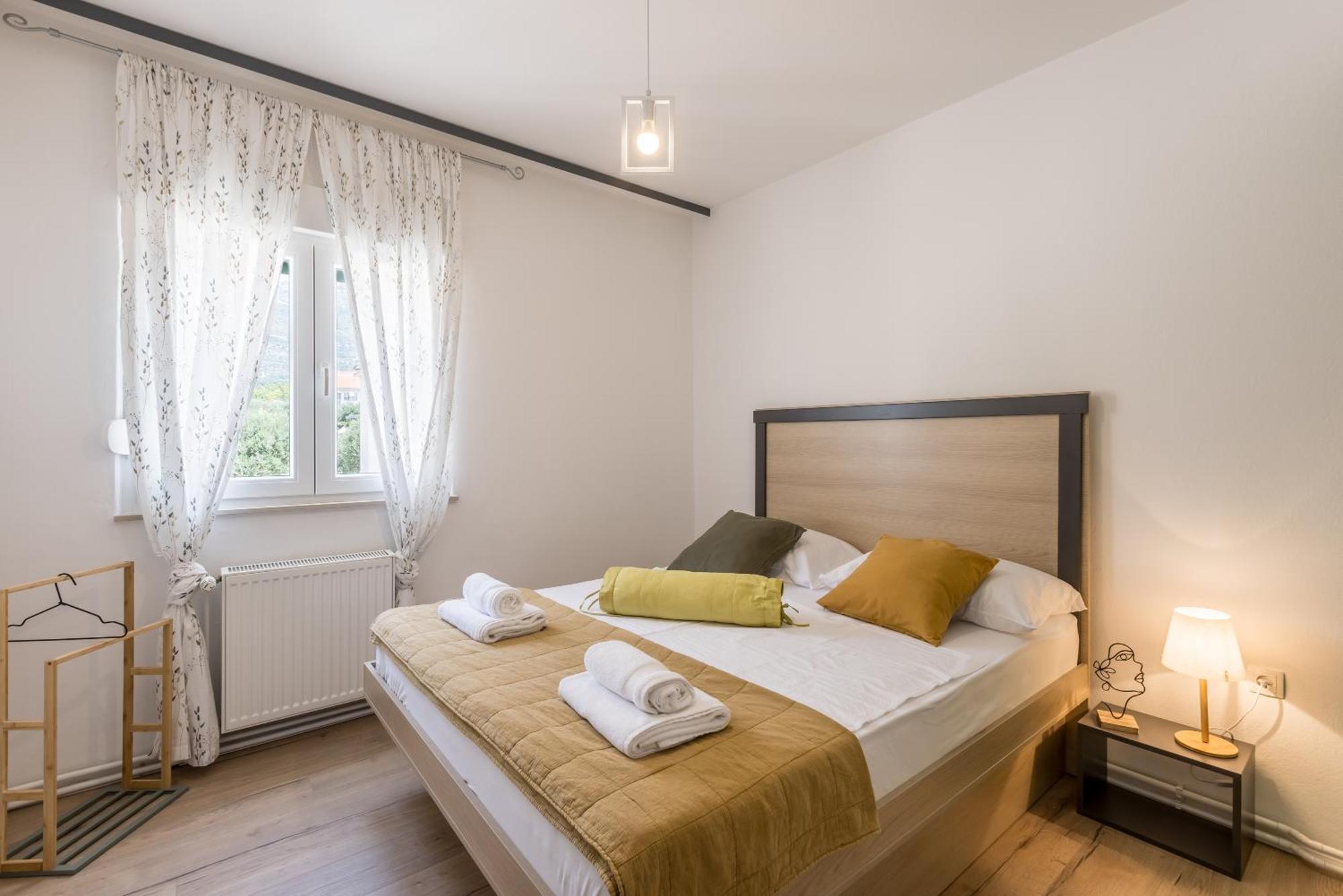Citrus Accommodation Kaštela Екстериор снимка